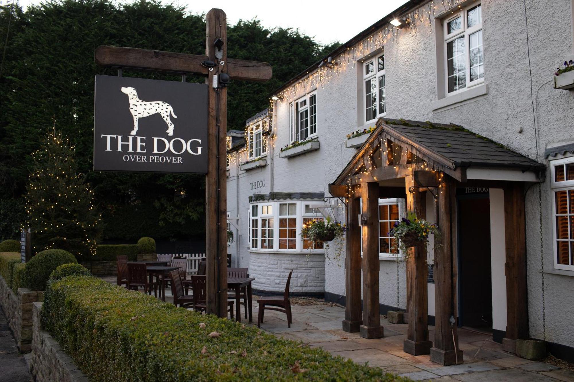 The Dog In Over Peover Нътсфорд Екстериор снимка